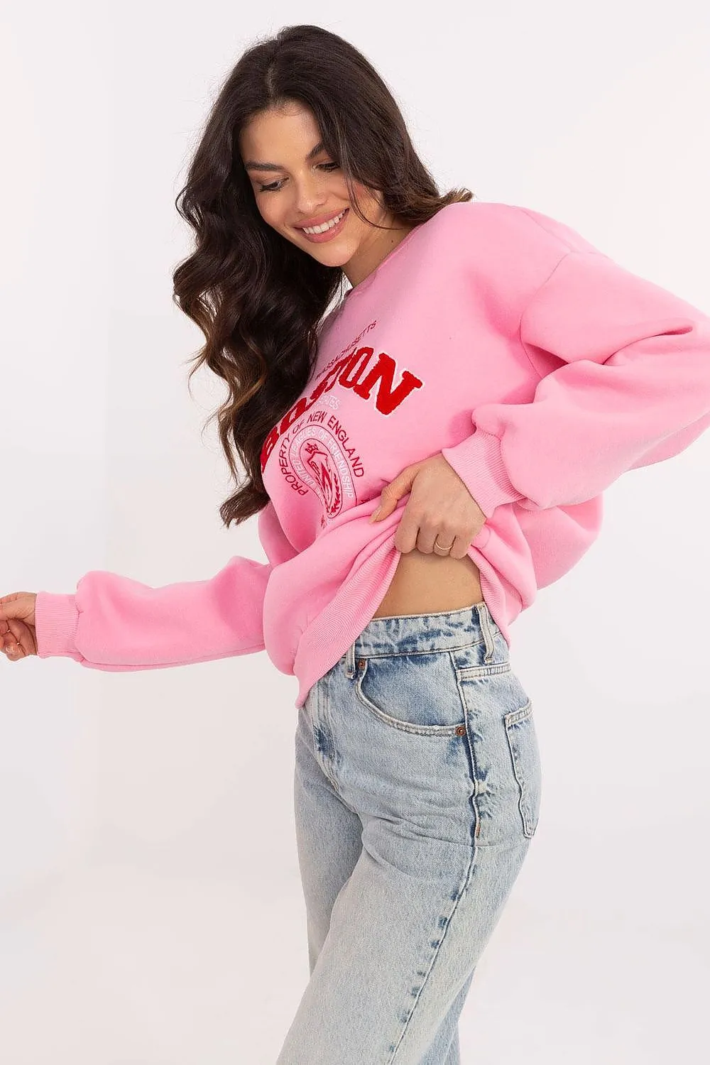 Cozy & Stylish Boston Sweatshirt – Cozy, Stylish & Perfect for Everyday Wear