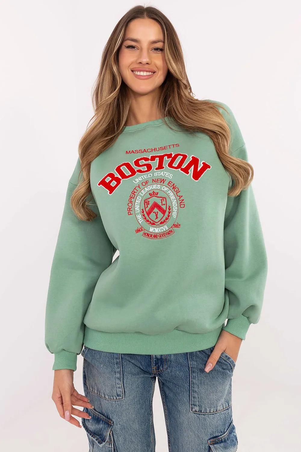Cozy & Stylish Boston Sweatshirt – Cozy, Stylish & Perfect for Everyday Wear