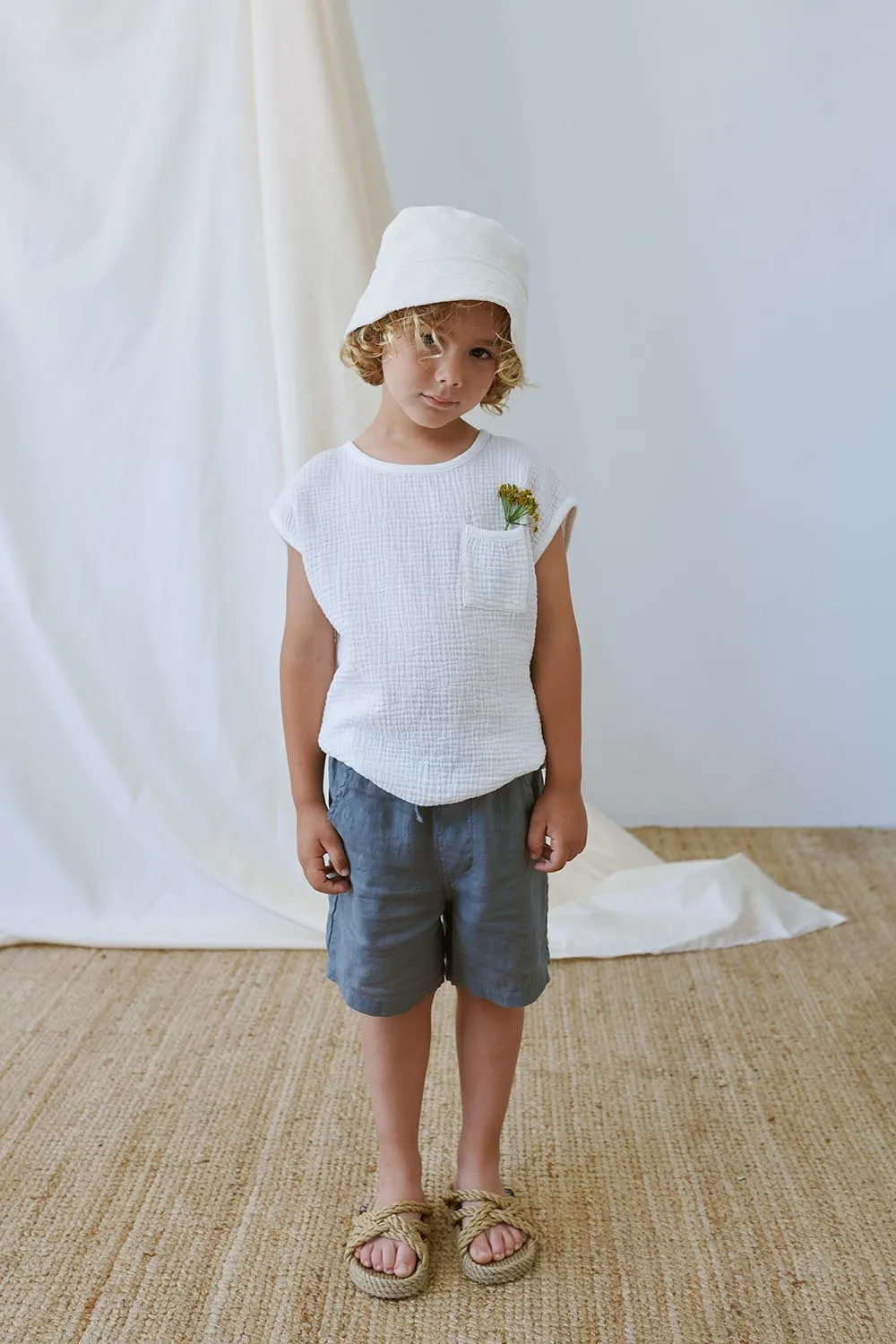 Gauze Sleeveles Top