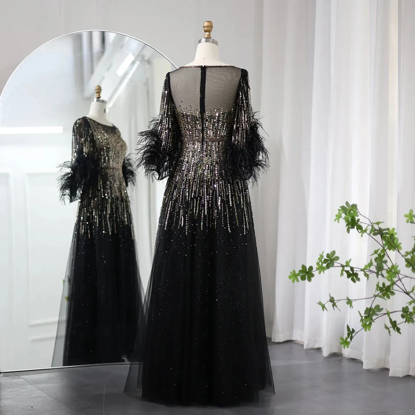 Luxury Feathers Black Half Sleeve Evening Dress SS339